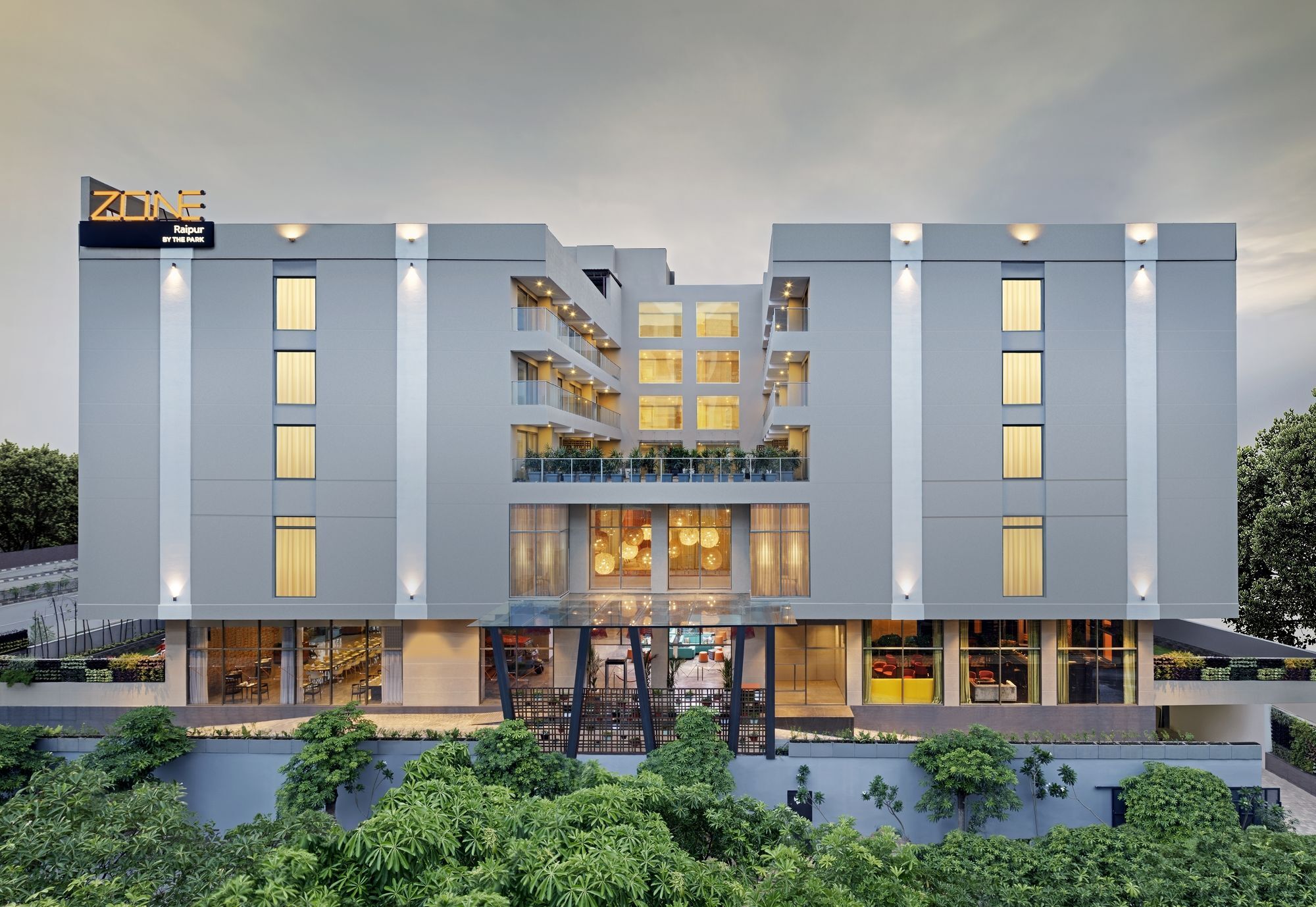 Zone By The Park Raipur Hotel Exterior foto